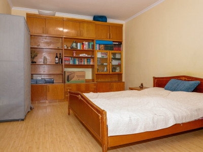 Refugiu Urban la Etajul 6: Apartament cu 2 Camere în Zona Lujerului
