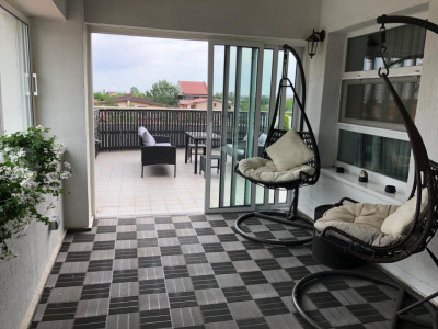 READY TO MOVE// 3 CAMERE CU TERASA 50MP// SPITAL FUNDENI