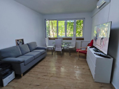 Apartament 5 camere, 110 mp, parter înalt – zonă verde și liniștită