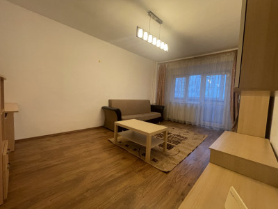 Căminul tău de 2 camere, spațios și luminos, aproape de tot ce contează