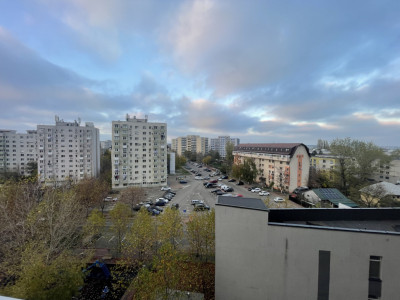 2 camere spațios și luminos în Complex Răsărit de Soare