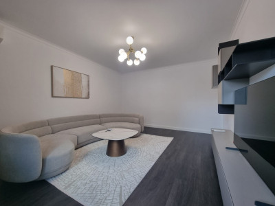 APARTAMENT 3 CAMERE PRIMAVERII // TERASA