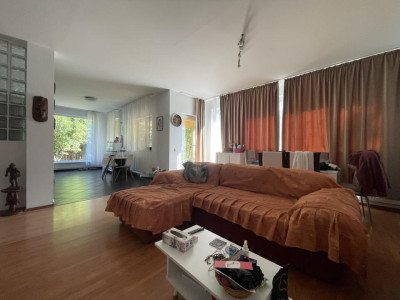     Vilă P+2 în Otopeni, pe stradă privată | 305mp + 500 mp teren