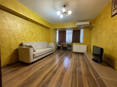     Un nou început într-un apartament deosebit | 3 camere, 72 mp