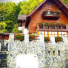 Casă spectaculoasă în Sinaia, cu facilități de resort și panoramă unică thumb 3